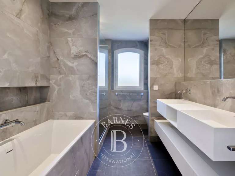Maison Saint-Jean-de-Luz - 5 chambres - 350m²