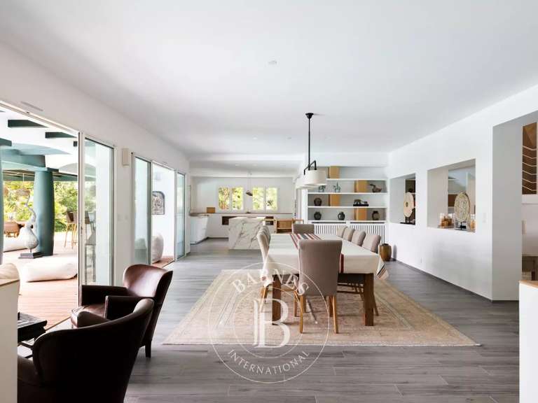 Maison Saint-Jean-de-Luz - 5 chambres - 350m²