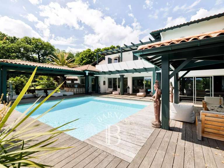Maison Saint-Jean-de-Luz - 5 chambres - 350m²
