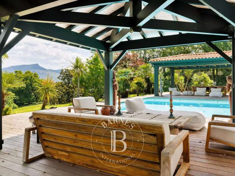Maison Saint-Jean-de-Luz - 5 chambres - 350m²