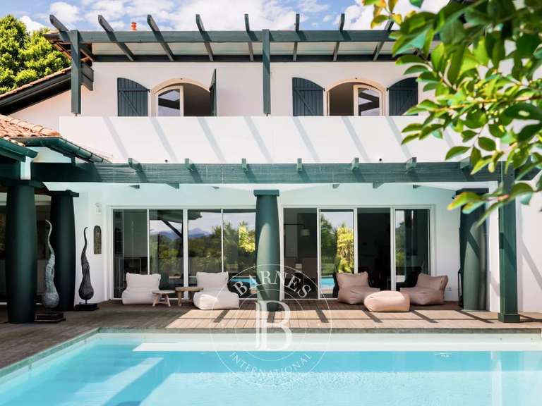 Maison Saint-Jean-de-Luz - 5 chambres - 350m²