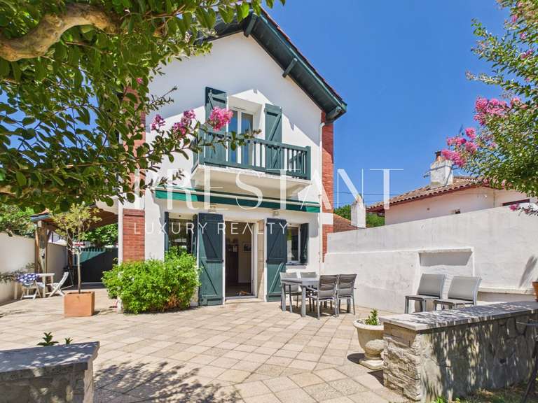 Maison Saint-Jean-de-Luz - 3 chambres - 120m²