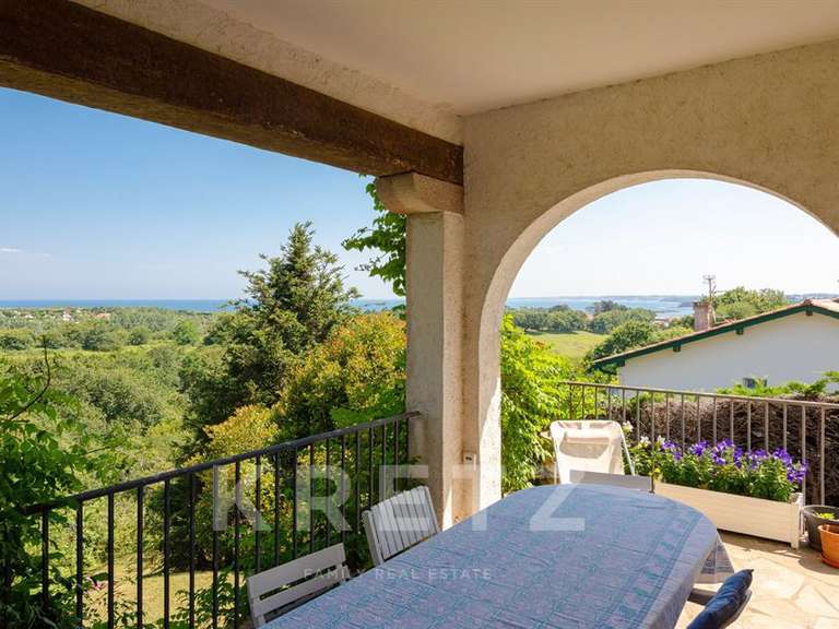 Maison Saint-Jean-de-Luz - 7 chambres - 250m²