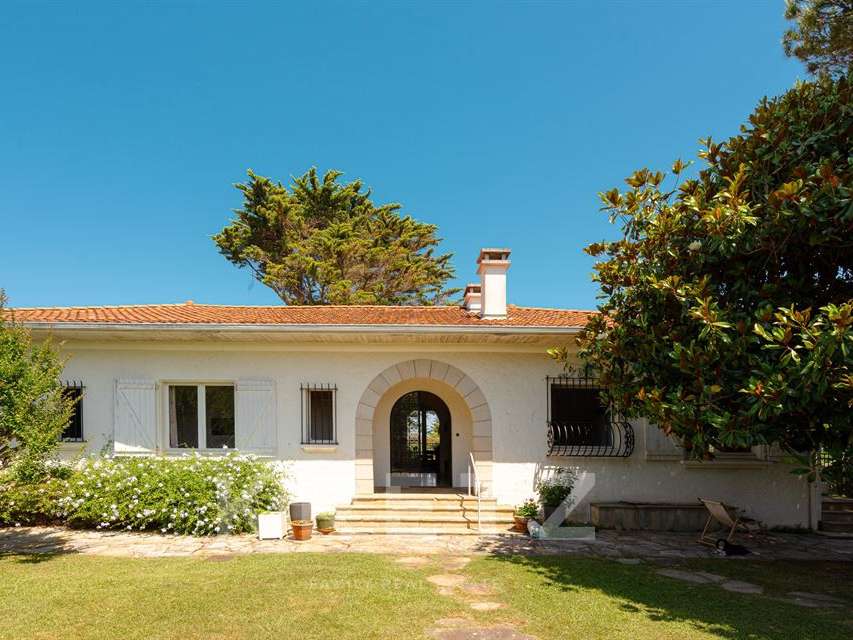 House Saint-Jean-de-Luz