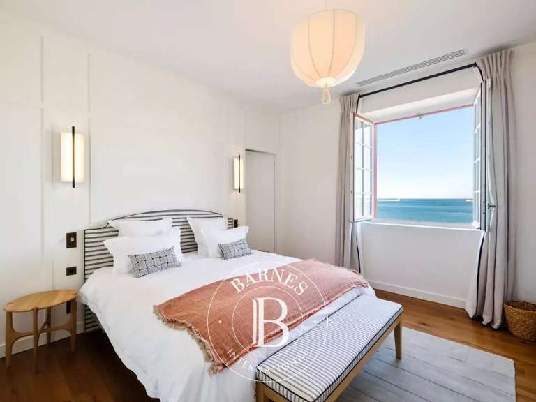 Maison Saint-Jean-de-Luz - 12 chambres - 800m²