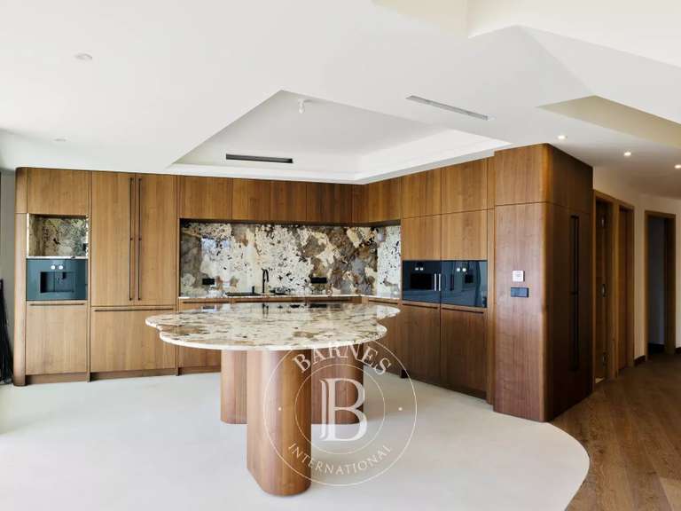 Maison Saint-Jean-de-Luz - 6 chambres - 280m²