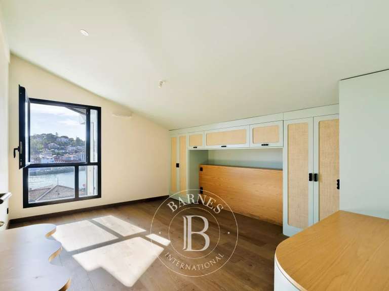Maison Saint-Jean-de-Luz - 6 chambres - 280m²