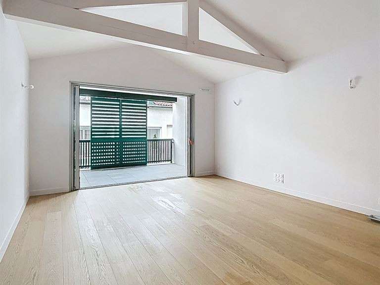 Maison Saint-Jean-de-Luz - 4 chambres - 158m²