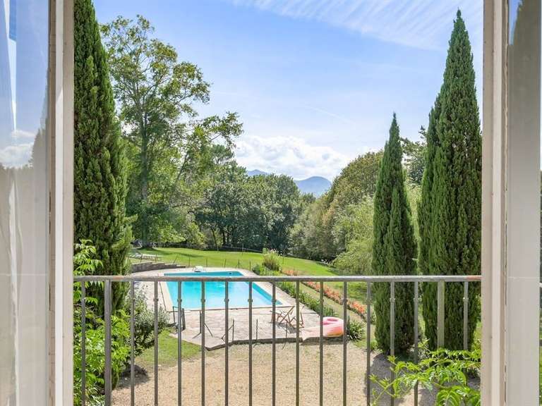 Propriété Saint-Jean-de-Luz - 12 chambres - 1200m²