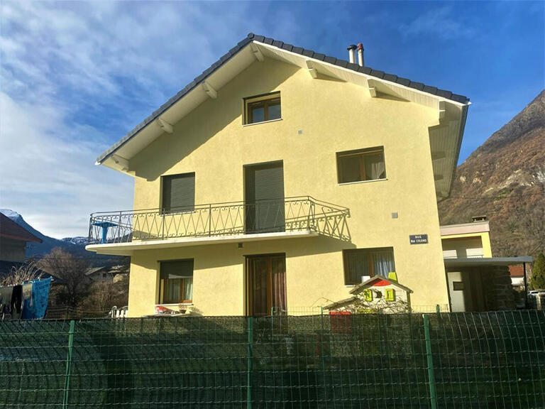 Vente Maison Saint-Jean-de-Maurienne - 5 chambres