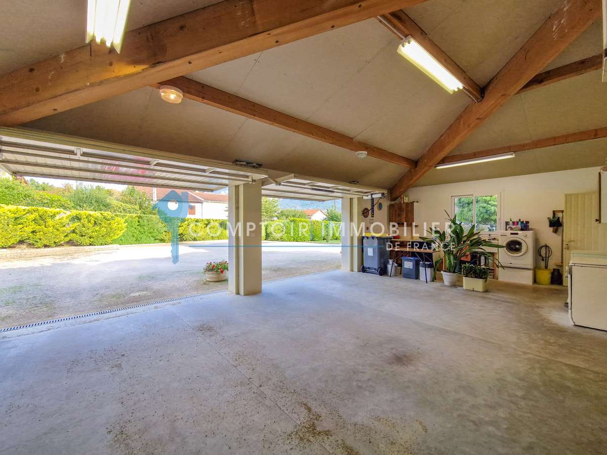 Maison Saint-Jean-de-Moirans