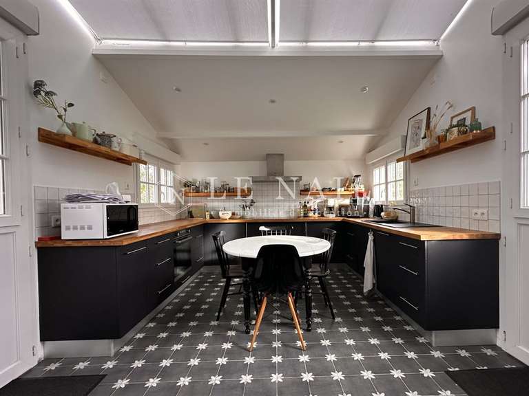Maison Saint-Jean-de-Monts - 4 chambres - 265m²