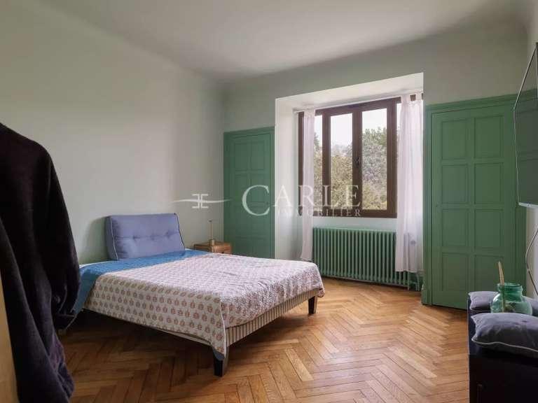 Manor Saint-Jean-de-Niost - 6 bedrooms - 400m²