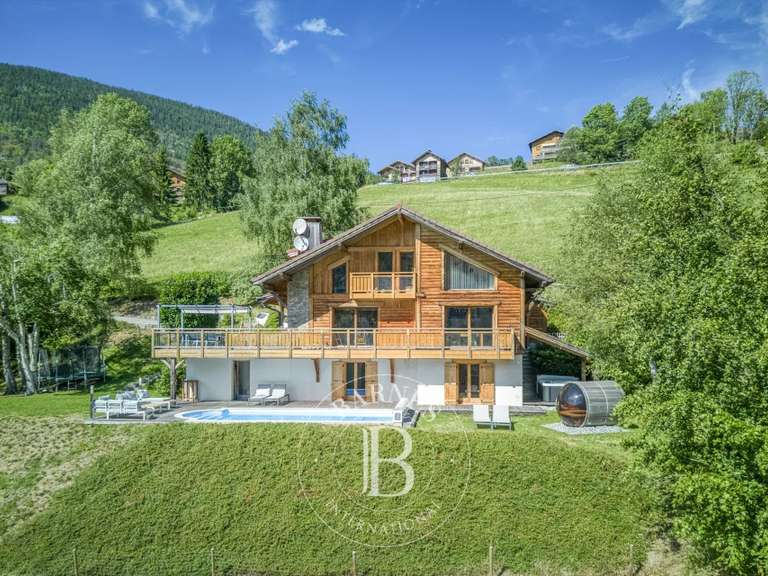 Chalet Saint-Jean-de-Sixt - 4 bedrooms - 250m²