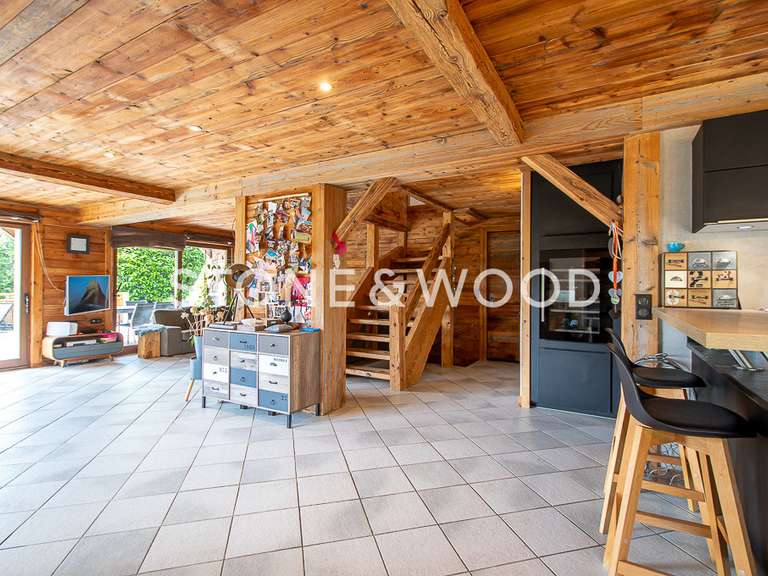 Chalet Saint-Jean-de-Sixt - 4 bedrooms - 240m²