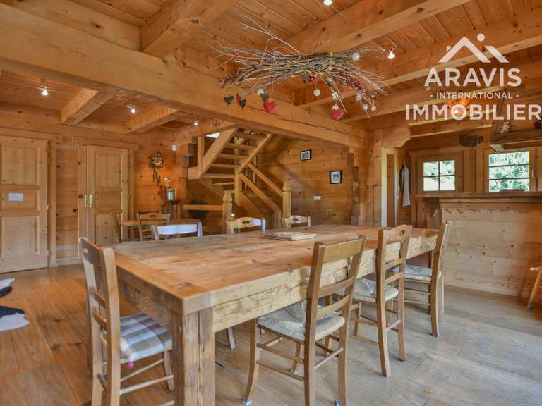 Maison Saint-Jean-de-Sixt - 5 chambres - 185m²