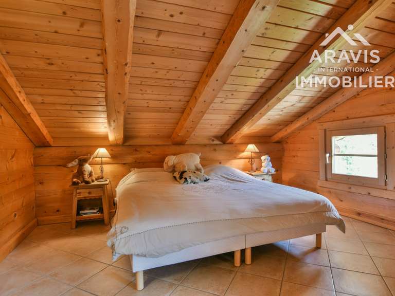 Maison Saint-Jean-de-Sixt - 5 chambres - 185m²