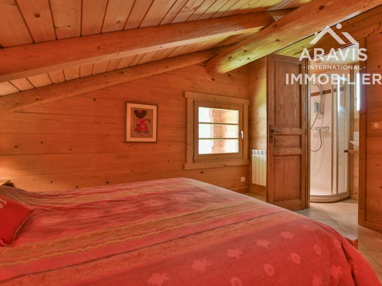 Maison Saint-Jean-de-Sixt - 5 chambres - 185m²