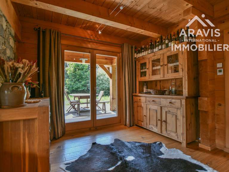 Maison Saint-Jean-de-Sixt - 5 chambres - 185m²