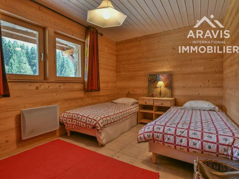 Maison Saint-Jean-de-Sixt - 5 chambres - 185m²