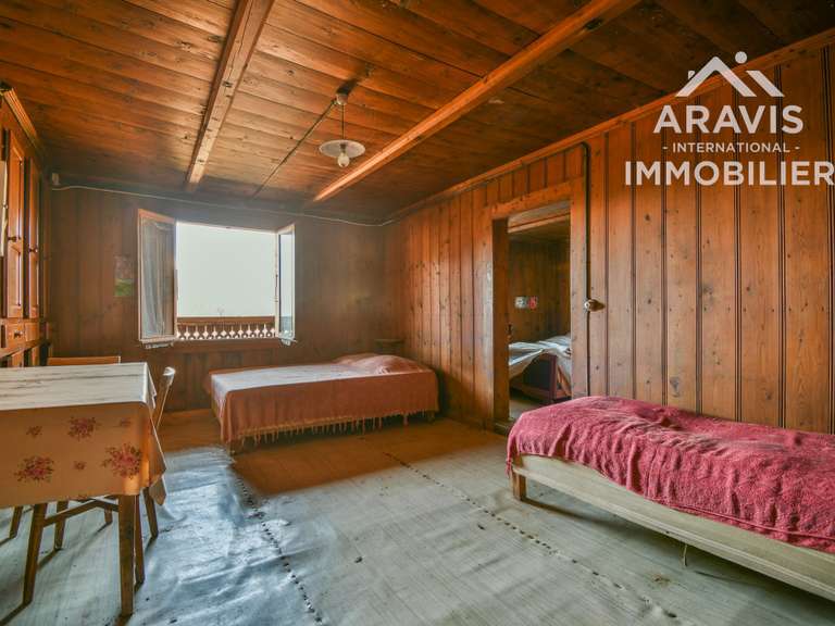 Maison Saint-Jean-de-Sixt - 3 chambres - 326m²