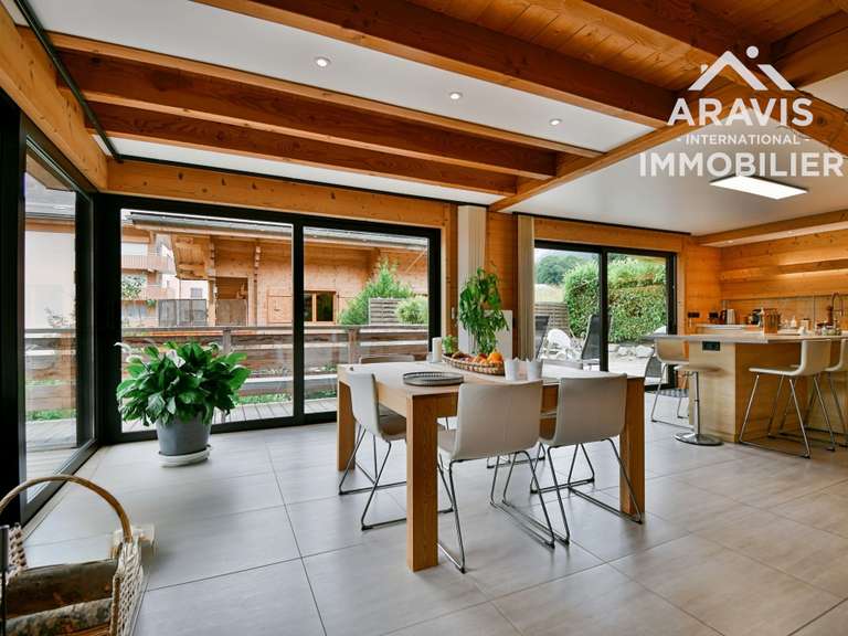 House Saint-Jean-de-Sixt - 6 bedrooms - 283m²