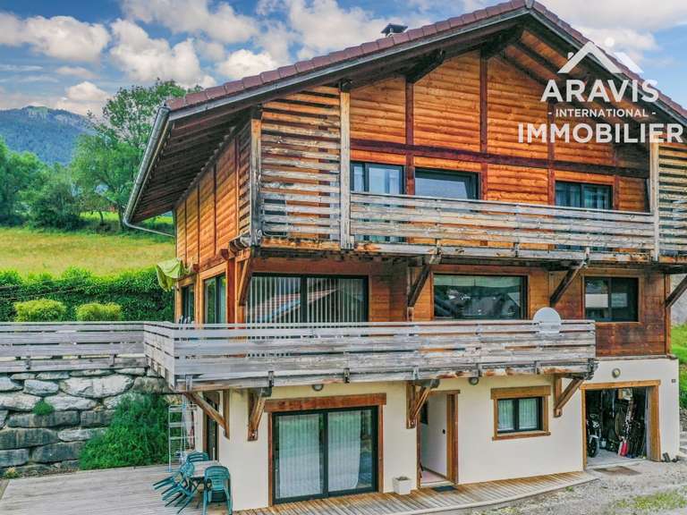 House Saint-Jean-de-Sixt - 6 bedrooms - 283m²