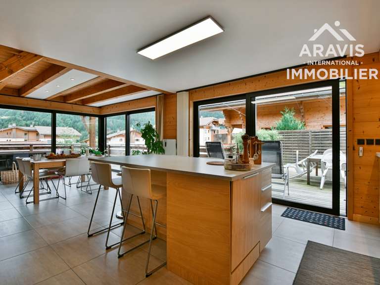 House Saint-Jean-de-Sixt - 6 bedrooms - 283m²