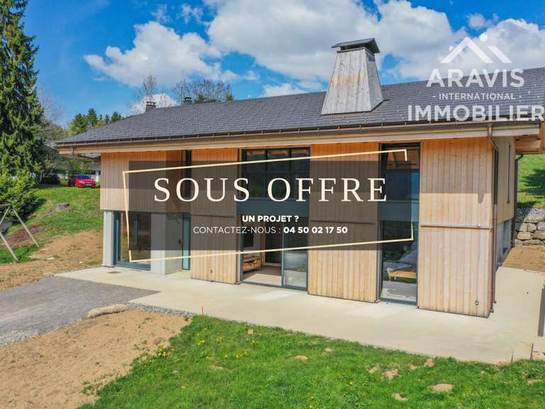 Maison Saint-Jean-de-Sixt - 5 chambres - 206m²