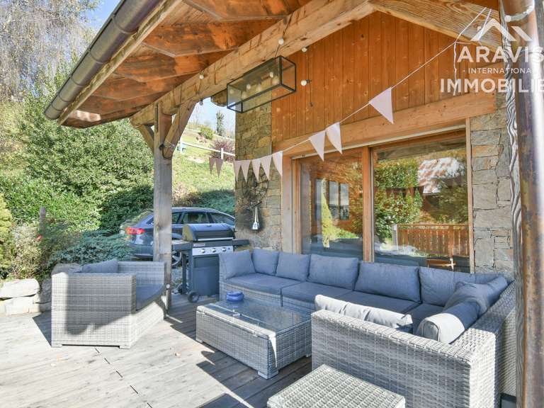 Maison Saint-Jean-de-Sixt - 5 chambres - 250m²