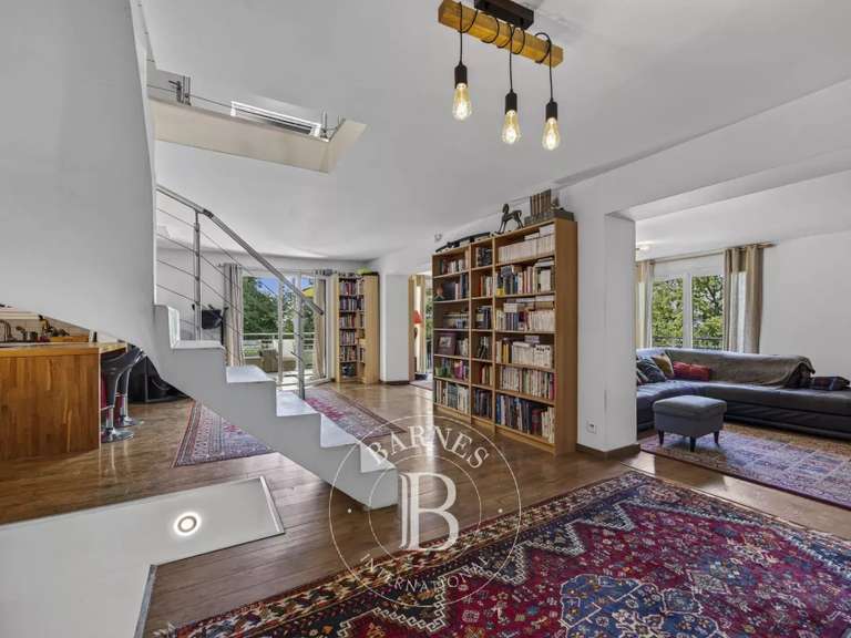 Chalet Saint-Jean-de-Tholome - 3 chambres - 202m²