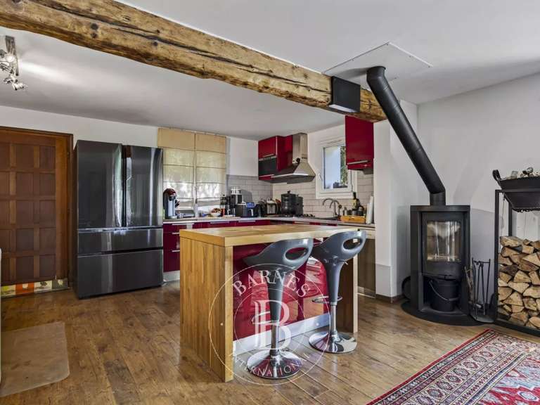 Chalet Saint-Jean-de-Tholome - 3 chambres - 202m²