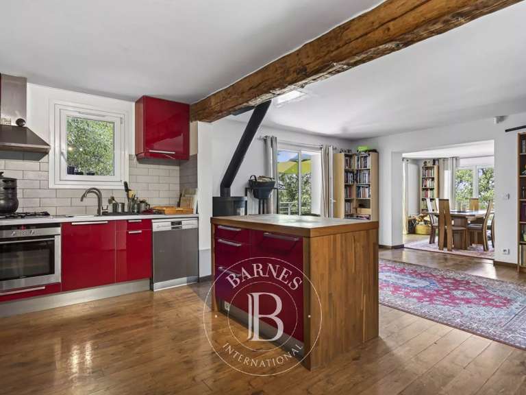 Chalet Saint-Jean-de-Tholome - 3 chambres - 202m²