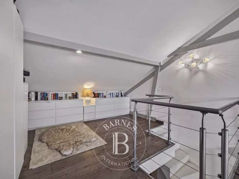 Chalet Saint-Jean-de-Tholome - 3 chambres - 202m²