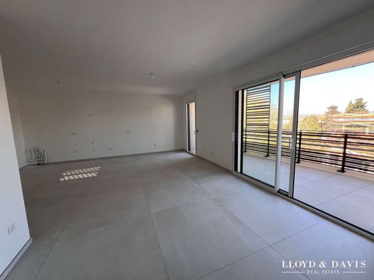 Appartement Saint-Jean-de-Védas - 3 chambres - 105m²