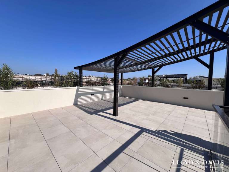 Appartement Saint-Jean-de-Védas - 3 chambres - 105m²