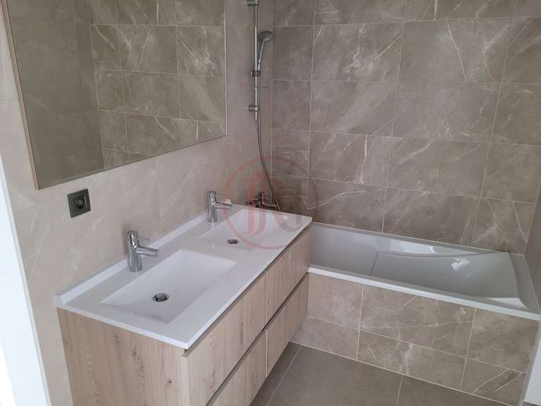 Appartement Saint-Jean-de-Védas - 3 chambres - 94m²