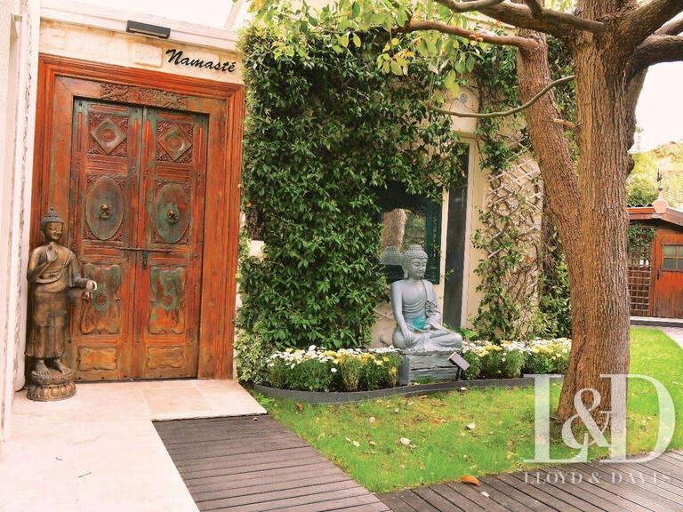 Maison Saint-Jean-de-Védas - 4 chambres - 203m²
