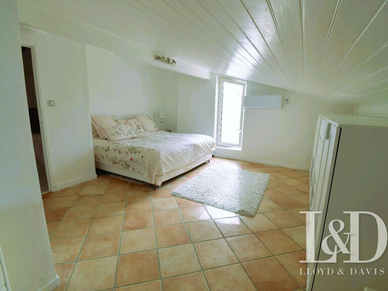 Maison Saint-Jean-de-Védas - 4 chambres - 203m²