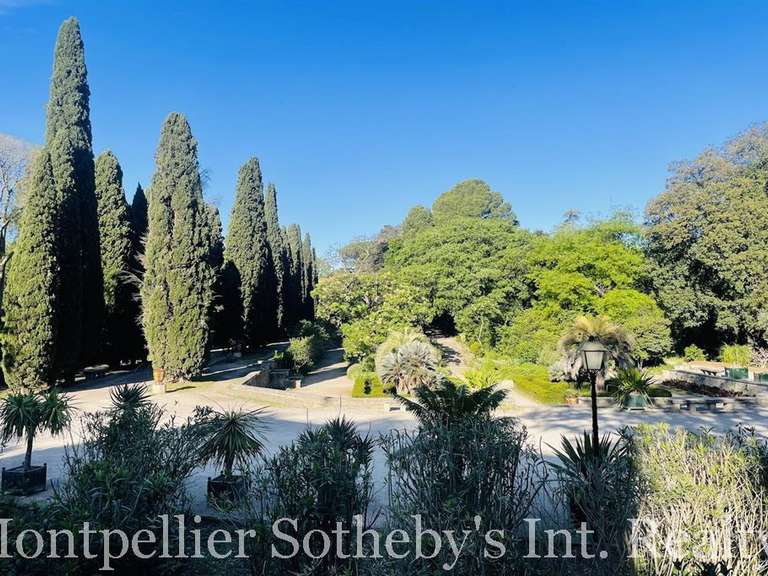 House Saint-Jean-de-Védas - 7 bedrooms - 327m²