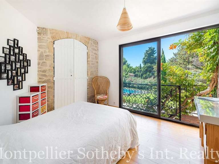 House Saint-Jean-de-Védas - 7 bedrooms - 327m²