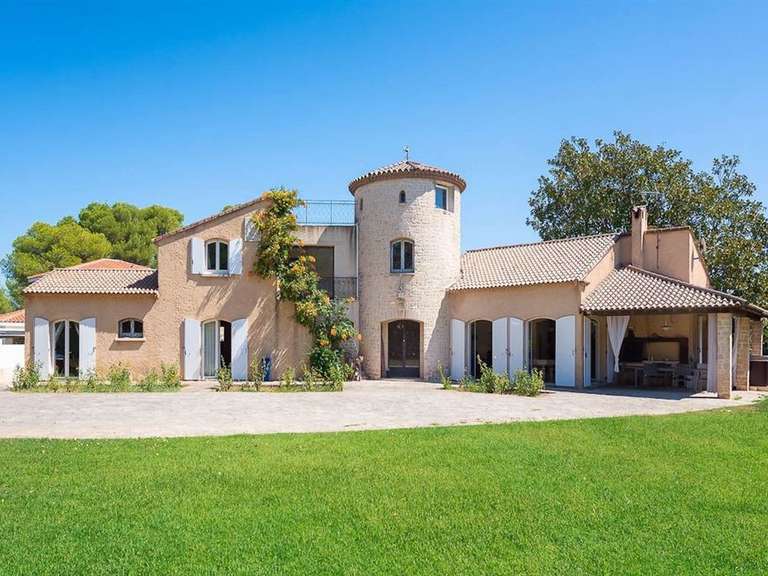 Maison Saint-Jean-de-Védas - 7 chambres - 327m²