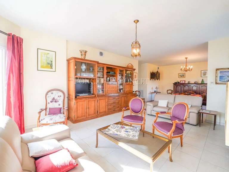 Maison Saint-Jean-de-Védas - 6 chambres - 550m²