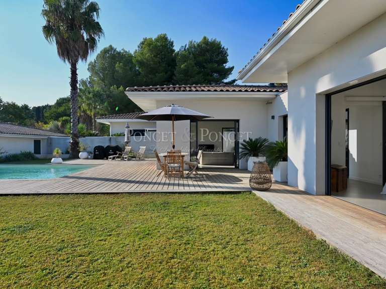 Maison Saint-Jean-de-Védas - 3 chambres - 164m²