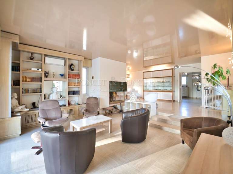 Maison Saint-Jean-de-Védas - 4 chambres - 299m²