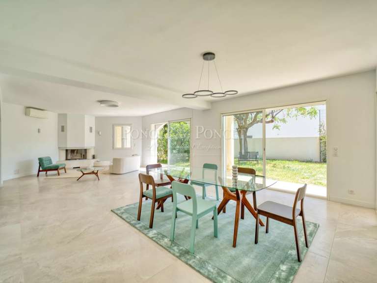 Maison Saint-Jean-de-Védas - 4 chambres - 271m²