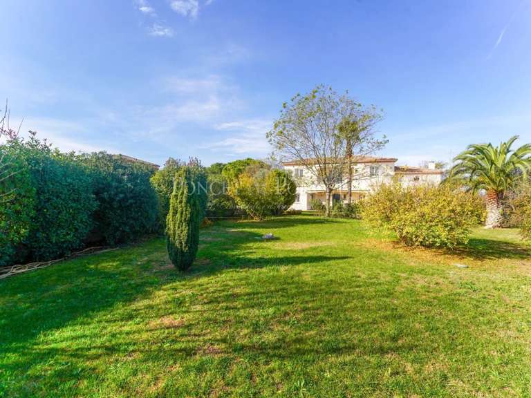 House Saint-Jean-de-Védas - 6 bedrooms - 550m²