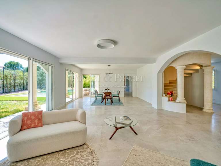 Maison Saint-Jean-de-Védas - 4 chambres - 271m²
