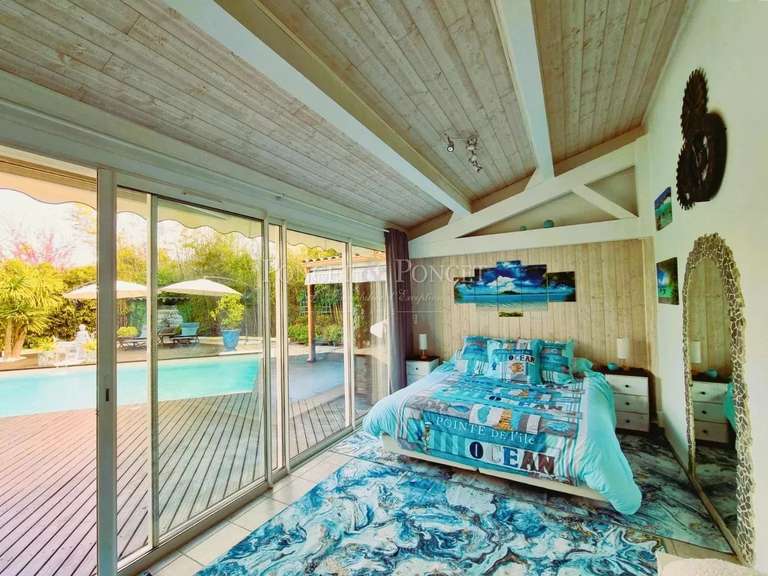 Maison Saint-Jean-de-Védas - 4 chambres - 175m²