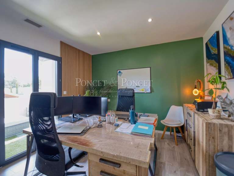 Maison Saint-Jean-de-Védas - 6 chambres - 220m²
